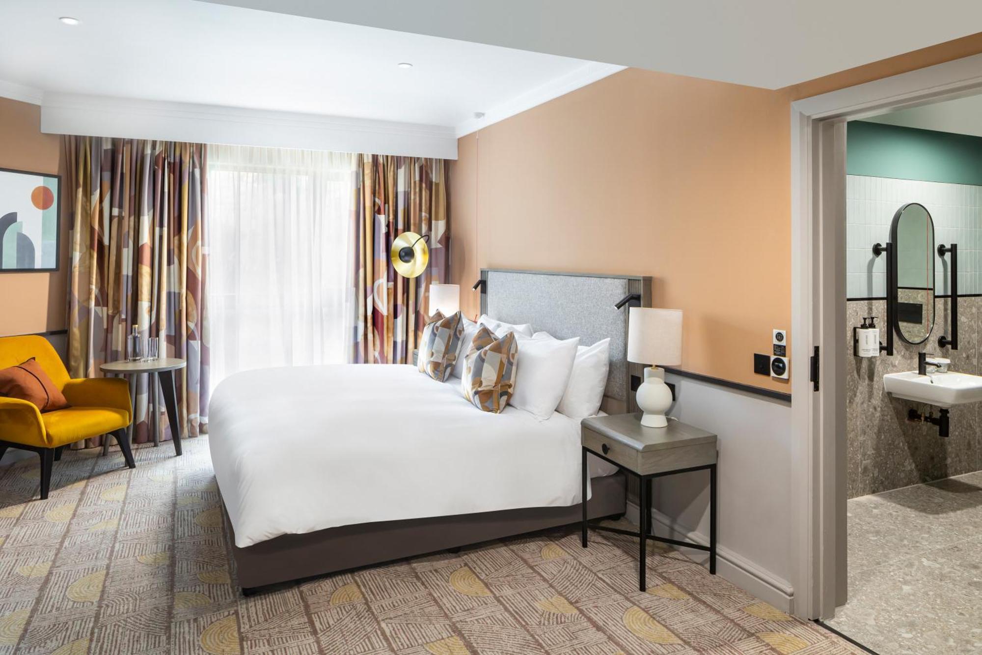 Voco Fareham - Solent By Ihg Exterior foto
