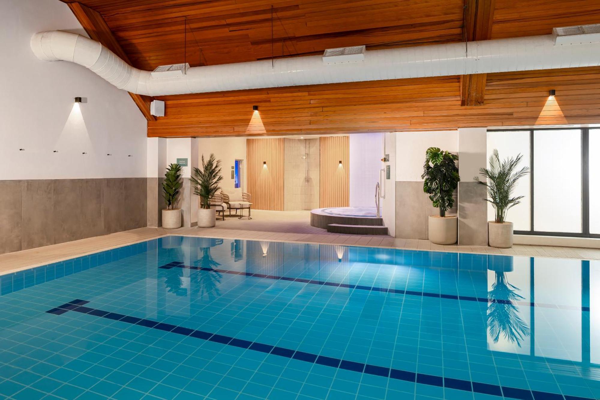 Voco Fareham - Solent By Ihg Exterior foto